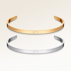 Kæreste-armbånd, par af to bar armbånd i guld og sølv med personlig indgravering, fra Mon Chou